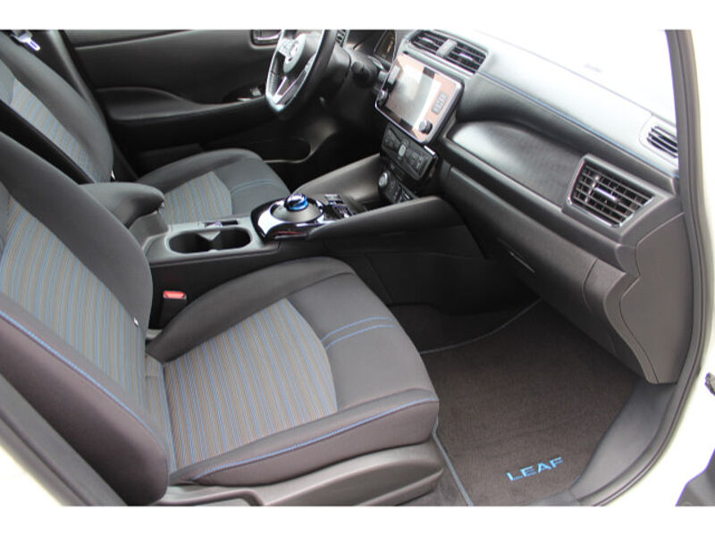 Nissan Leaf 62 kWh e+ N-CONNECTA LED Winter