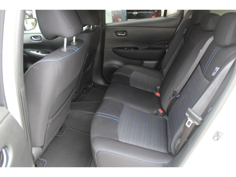 Nissan Leaf 62 kWh e+ N-CONNECTA LED Winter