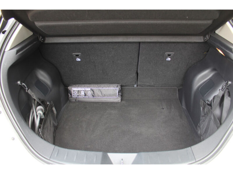 Nissan Leaf 62 kWh e+ N-CONNECTA LED Winter