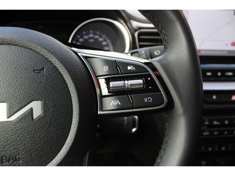 Kia cee'd 5türig 1.0 T-GDI Gold Plus Klimaautomatik