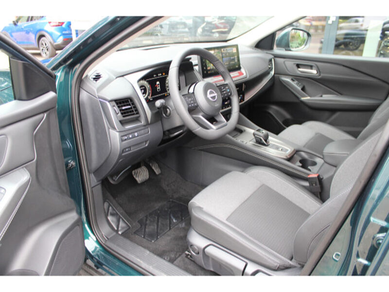 Nissan Qashqai 1.3 DIG-T N-Connecta Winter