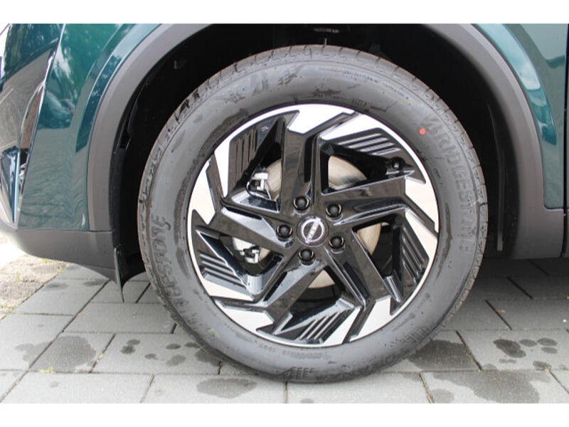 Nissan Qashqai 1.3 DIG-T N-Connecta Winter