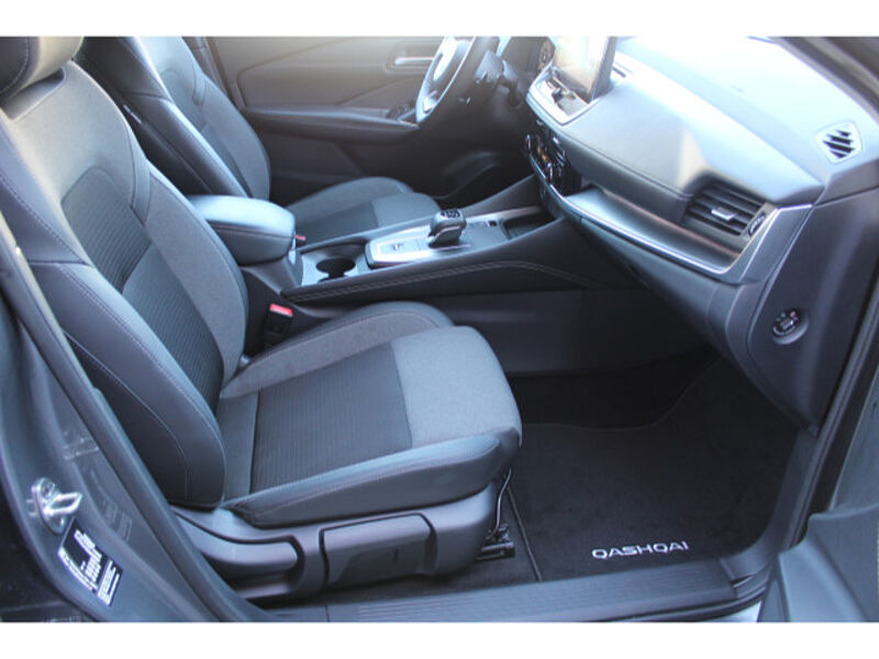 Nissan Qashqai 1.3 DIG-T N-Connecta Winter Komfort PGD