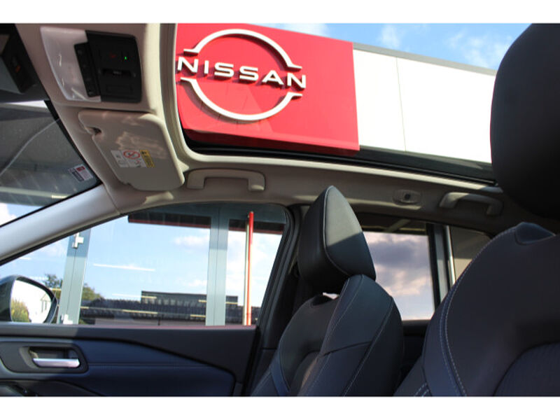 Nissan Qashqai 1.3 DIG-T Premiere Edition AT LED AHK N-CONNECTA