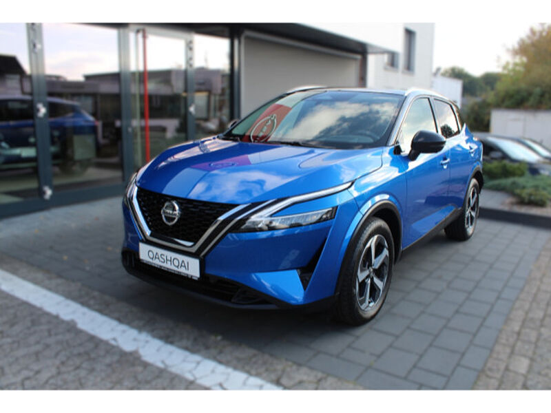 Nissan Qashqai 1.3 DIG-T Premiere Edition AT LED AHK N-CONNECTA