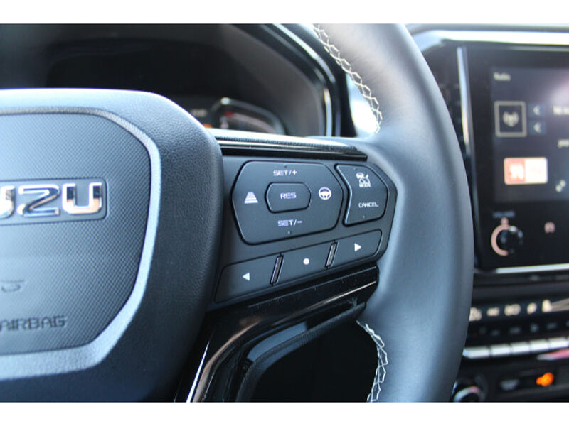 Isuzu D-Max 4x4 Double Cab V-CROSS Automatik