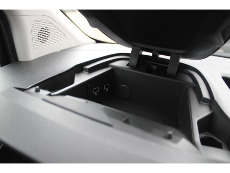 Nissan Townstar Kombi L1 1.3 DIG-T 130 Tekna Automatik