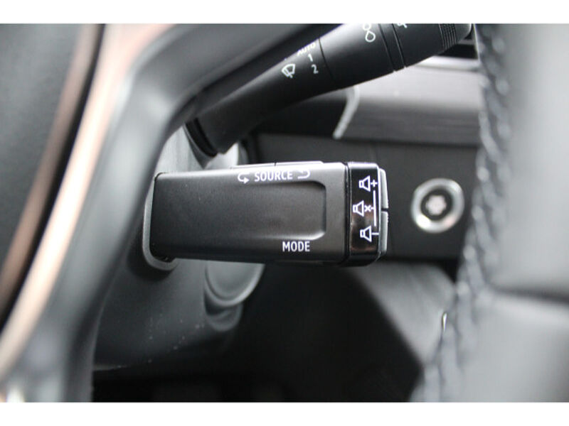 Nissan Townstar Kombi L1 1.3 DIG-T 130 Tekna Automatik