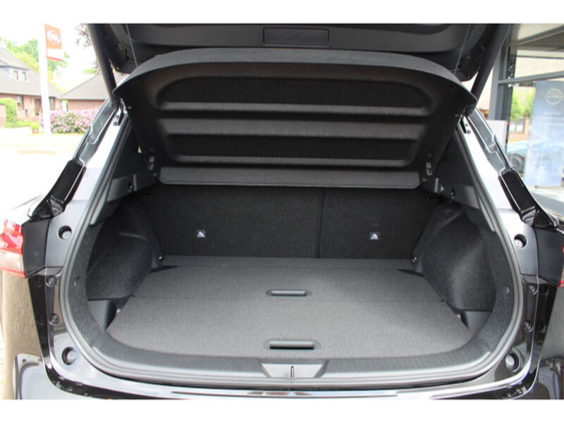 Nissan Qashqai 1.3 DIG-T N-Connecta Winter Navi Business