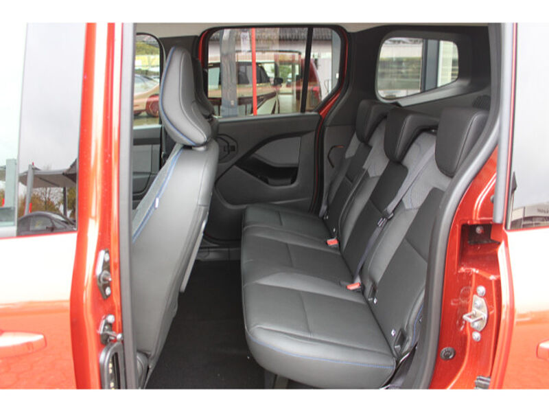 Nissan Townstar Kombi L1 1.3 DIG-T 130 Tekna Automatik