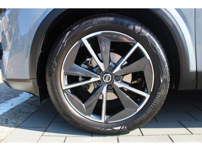 Nissan Qashqai 1.3 DIG-T Tekna+ Automatik