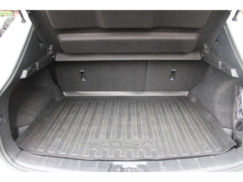 Nissan Qashqai 1.6 dCi 360&deg; AHK Dachreling Panoramadach 360