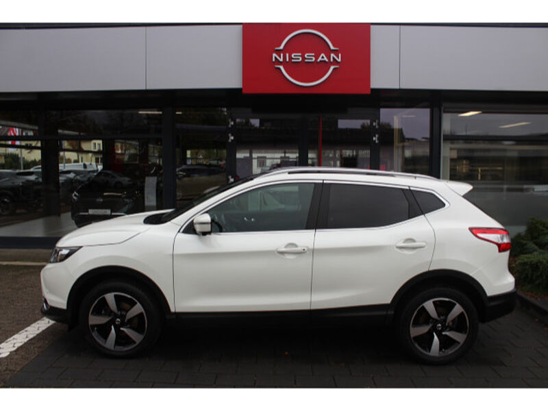 Nissan Qashqai 1.6 dCi 360&deg; AHK Dachreling Panoramadach 360