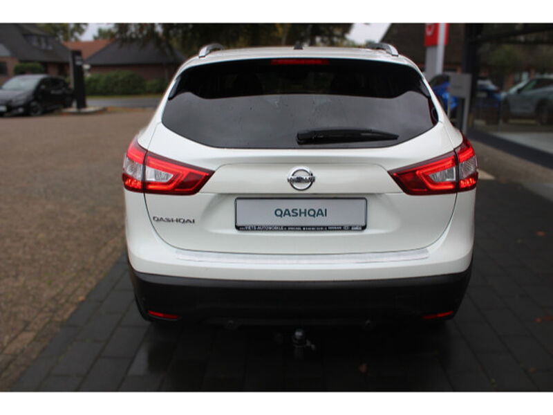Nissan Qashqai 1.6 dCi 360&deg; AHK Dachreling Panoramadach 360