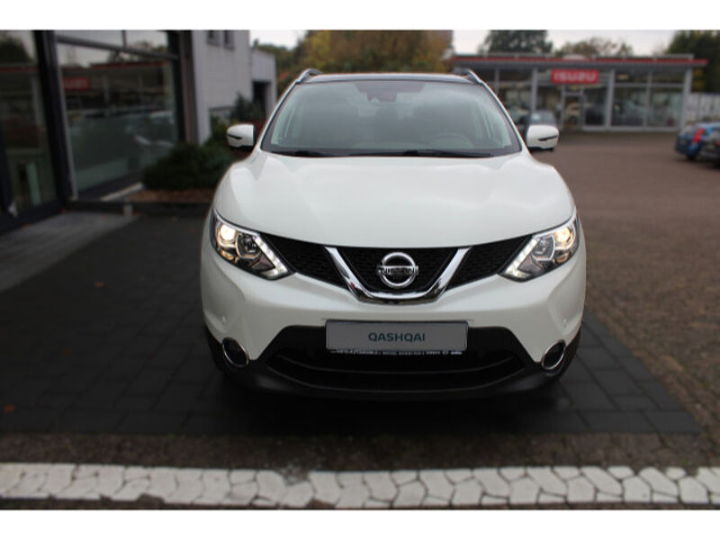 Nissan Qashqai 1.6 dCi 360&deg; AHK Dachreling Panoramadach 360