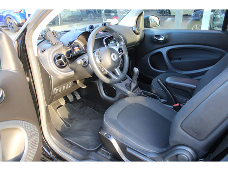 Smart ForTwo coupe 1.0 passion Klimaautomatik Panorama