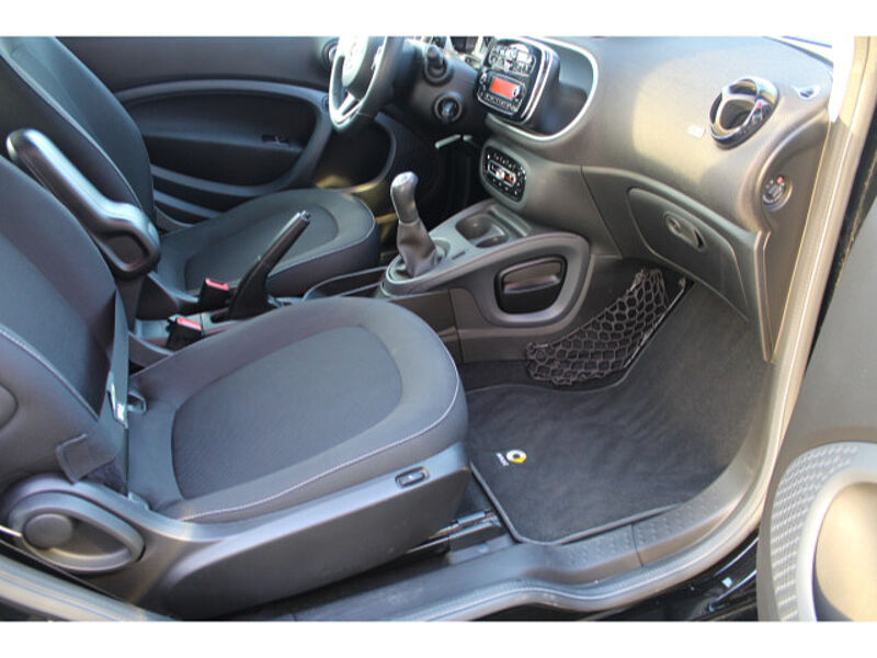 Smart ForTwo coupe 1.0 passion Klimaautomatik Panorama