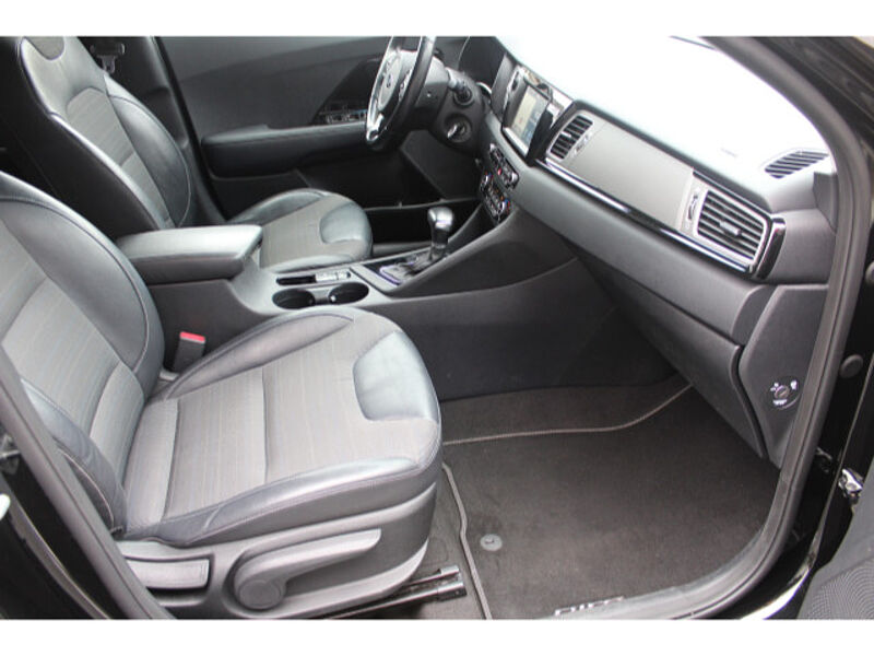 Kia Niro HYBRID 1.6 Vision Advanced Plus