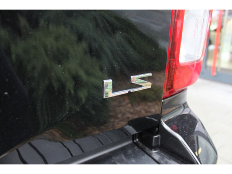 Isuzu D-Max 4x4 Space Cab LS Automatik