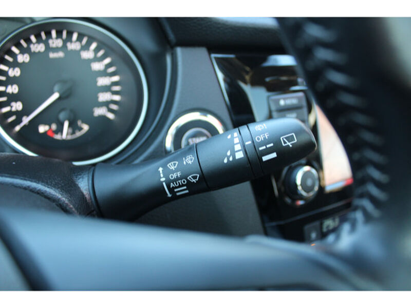 Nissan Qashqai 1.3 DIG-T N-Connecta AT Winter PGD