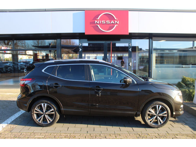 Nissan Qashqai 1.3 DIG-T N-Connecta AT Winter PGD