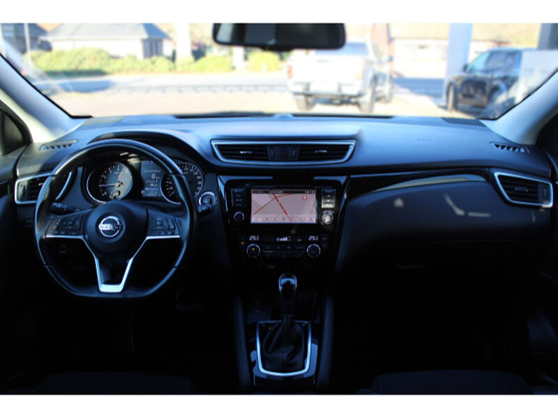 Nissan Qashqai 1.3 DIG-T N-Connecta AT Winter PGD