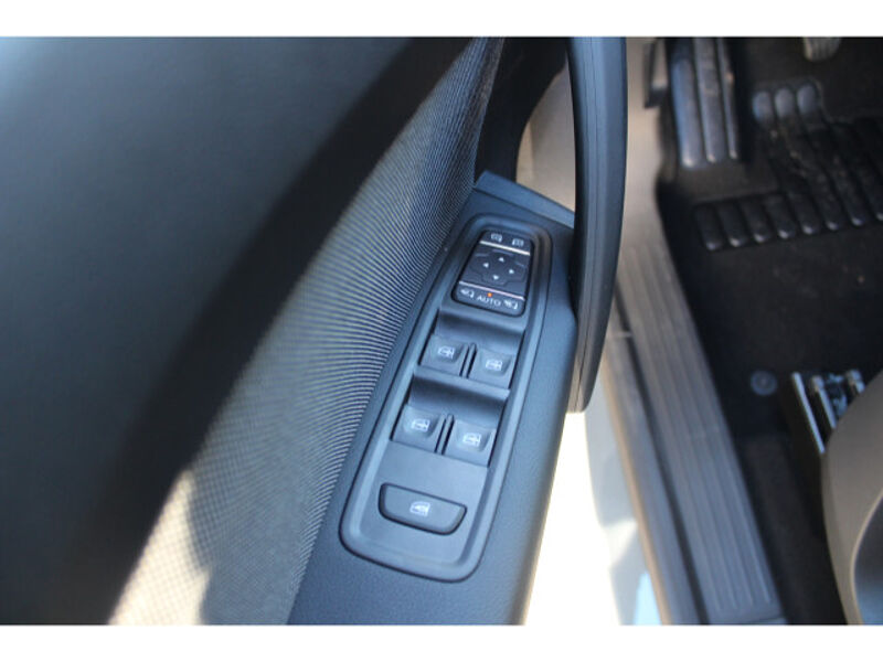 Nissan Townstar Kombi L2 1.3 DIG-T 130 Tekna 7Sitzer