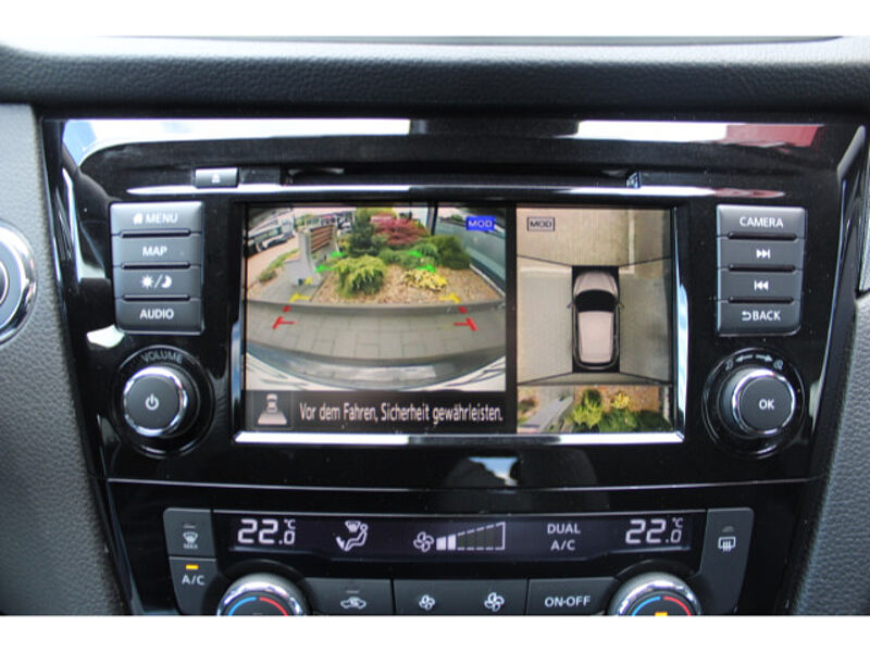 Nissan Qashqai 1.3 DIG-T AKARI Automatik Navi LED Leder