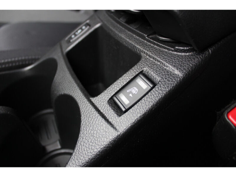 Nissan Qashqai 1.3 DIG-T N-Connecta Navi Sitzheizung