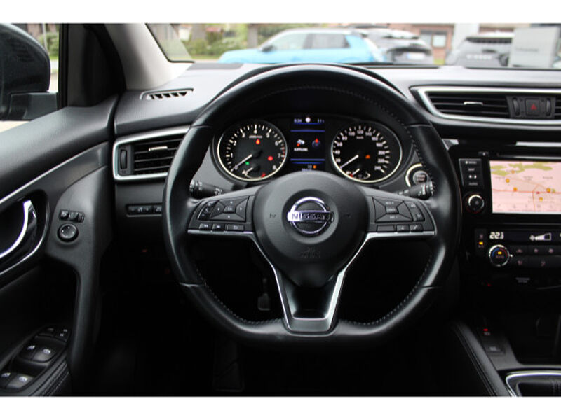 Nissan Qashqai 1.3 DIG-T N-Connecta Navi Sitzheizung