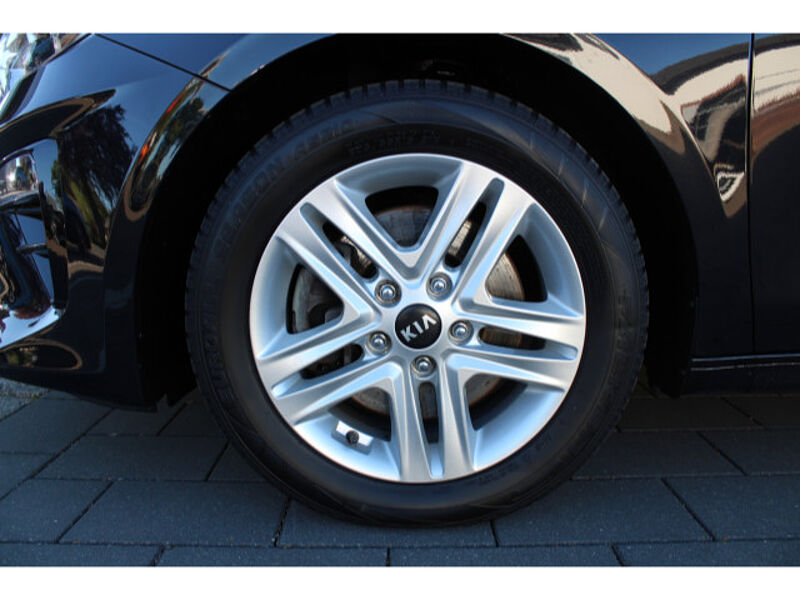 Kia CEED 1.6 CRDi Vision AT Navi Komfort cee'd