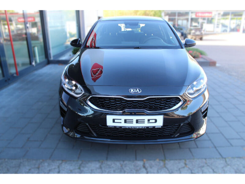 Kia CEED 1.6 CRDi Vision AT Navi Komfort cee'd