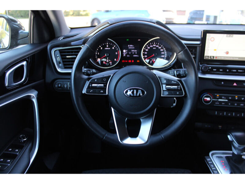 Kia CEED 1.6 CRDi Vision AT Navi Komfort cee'd