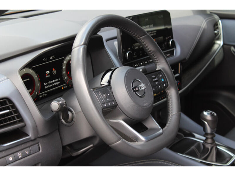 Nissan Qashqai 1.3 DIG-T Tekna+ Leder 20 Zoll