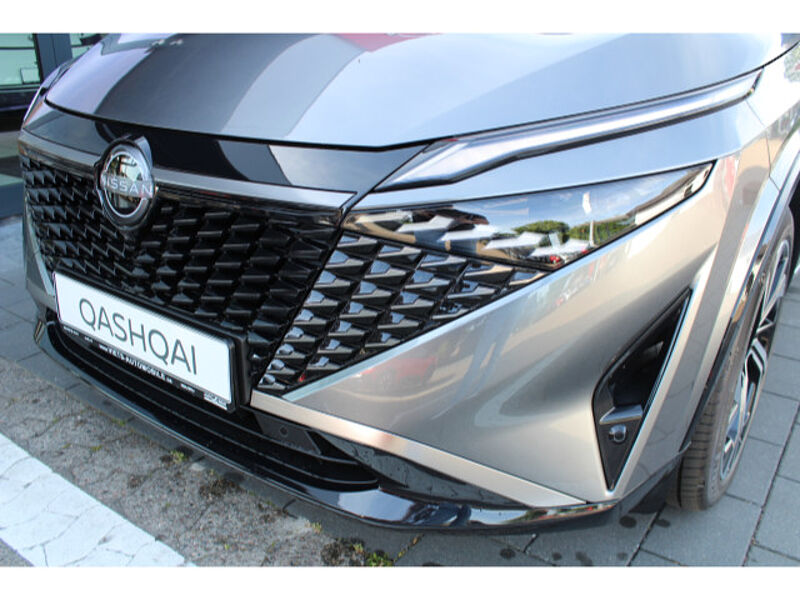 Nissan Qashqai 1.3 DIG-T Tekna+ Automatik 20 Zoll