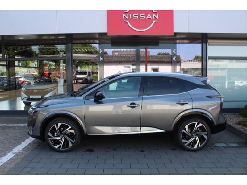 Nissan Qashqai 1.3 DIG-T Tekna+ Automatik 20 Zoll