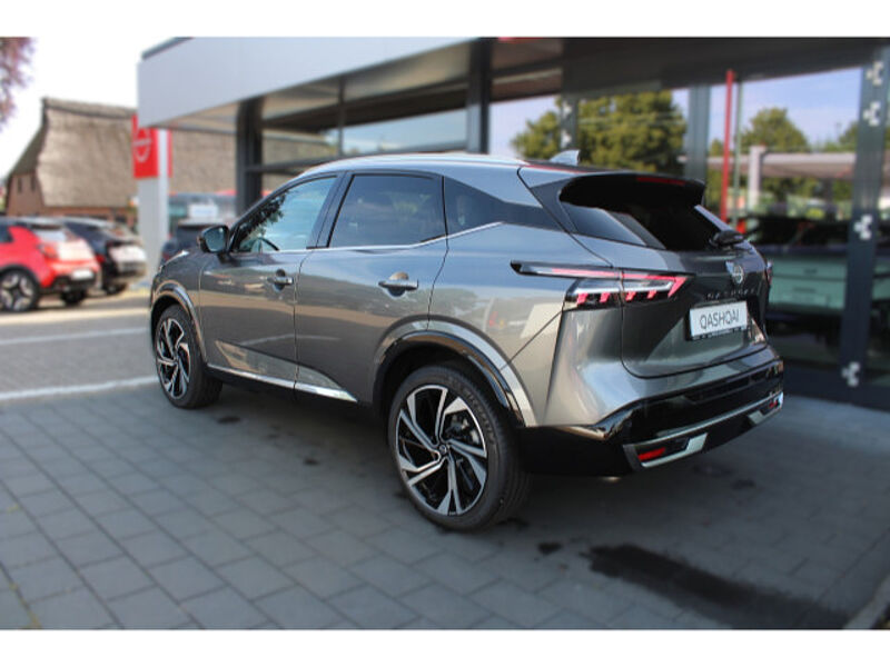 Nissan Qashqai 1.3 DIG-T Tekna+ Automatik 20 Zoll