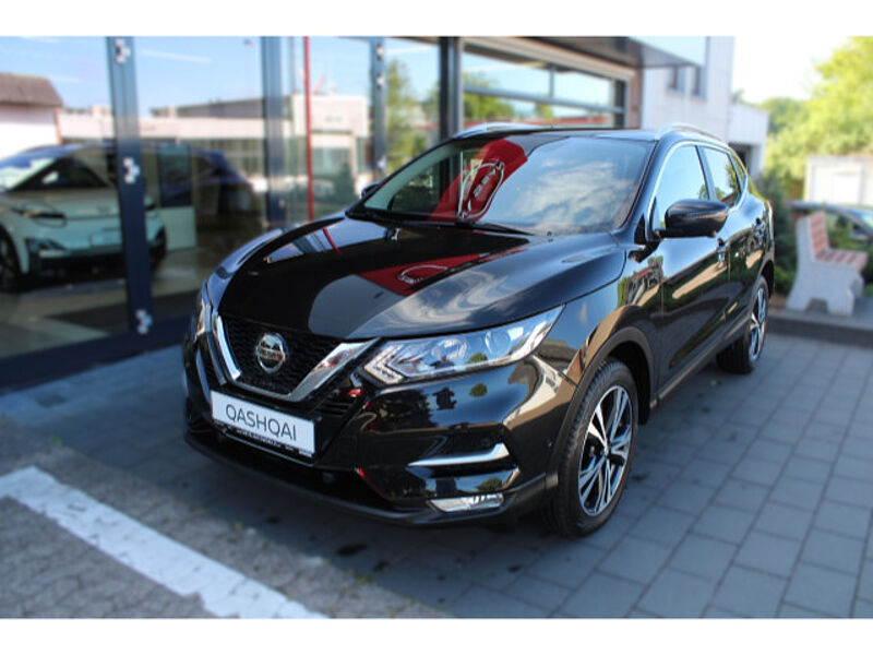Nissan Qashqai 1.3 DIG-T N-Connecta Navi PGD Winter FAP N-Way