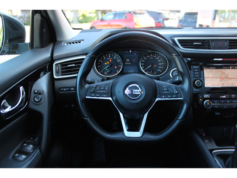 Nissan Qashqai 1.3 DIG-T N-Connecta Navi PGD Winter FAP N-Way