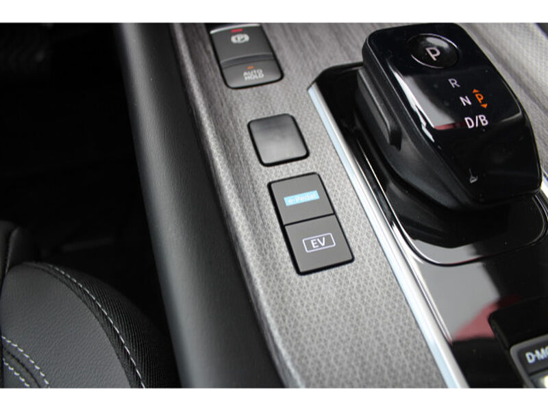 Nissan Qashqai 1,5 VC-T e-POWER Tekna HUD 19' 19'