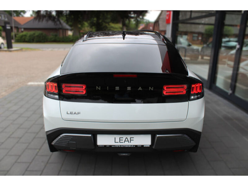 Nissan Leaf 75 kWh Evolve 2Farben