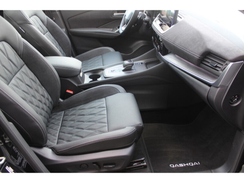 Nissan Qashqai 1.3 DIG-T Tekna+ Automatik 20 Zoll