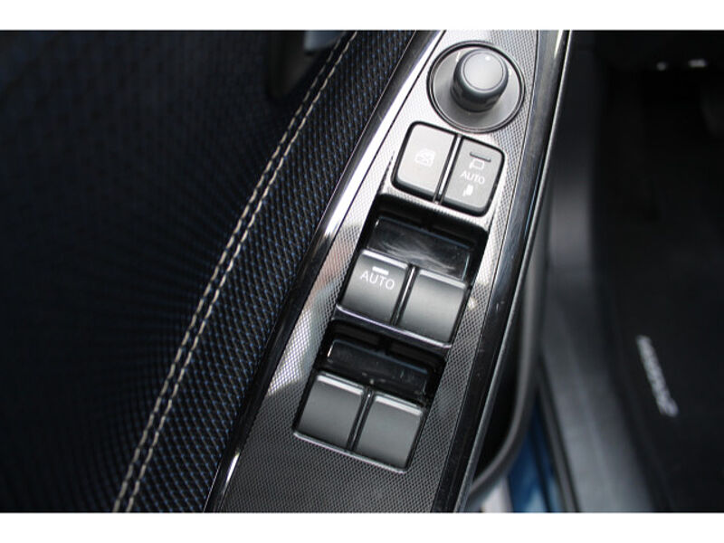 Mazda 2 1.5 SKYACTIV-G 90 M-Hybrid Sports-Line Navi