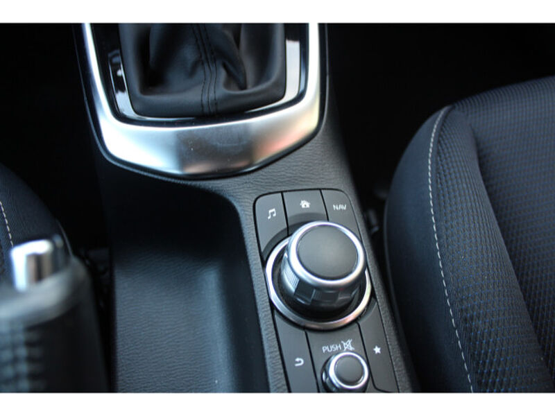 Mazda 2 1.5 SKYACTIV-G 90 M-Hybrid Sports-Line Navi