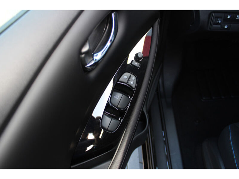 Nissan Leaf 39 kWh N-Connecta LED Winter 39 kWh N-Connecta LED Winter