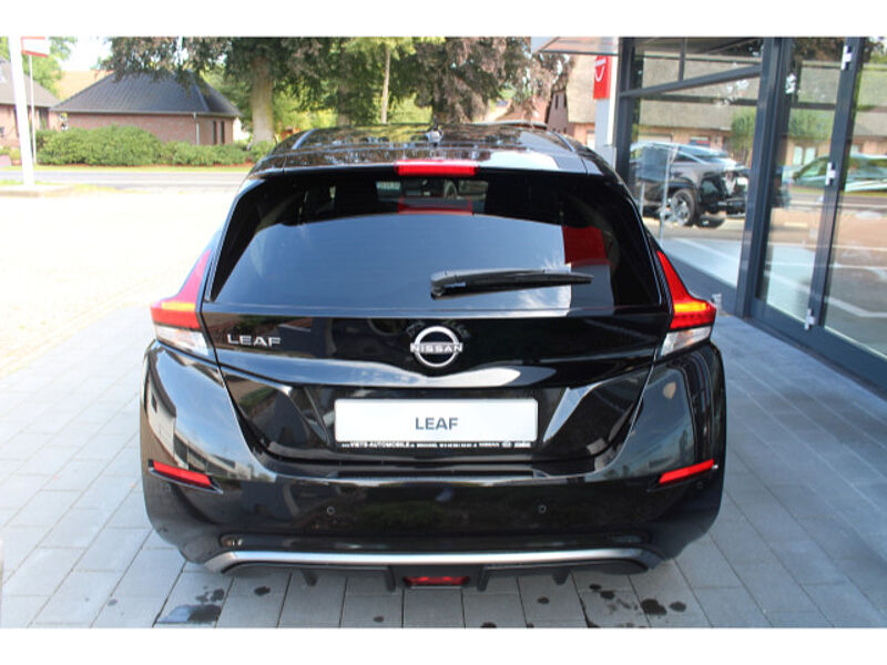 Nissan Leaf 39 kWh N-Connecta LED Winter 39 kWh N-Connecta LED Winter