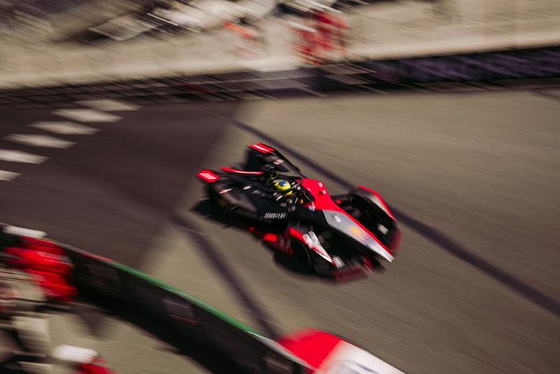 ABB FIA Formel-E-Weltmeisterschaft: Nissan e.dams mit neuem Gen2-Antrieb in Monaco erfolgreich